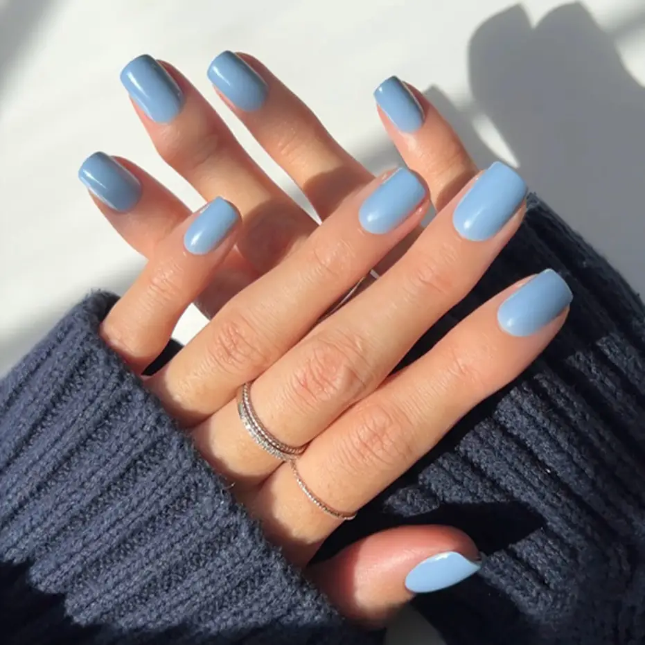 Cashmere Blue Press-On Nails - Image 3