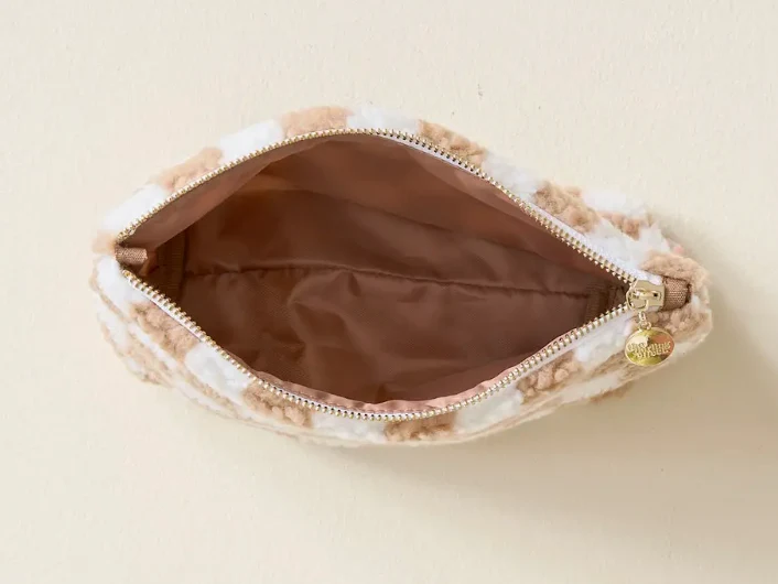 The Darling Effect - Tan Checkered Teddy Pouch - Image 2