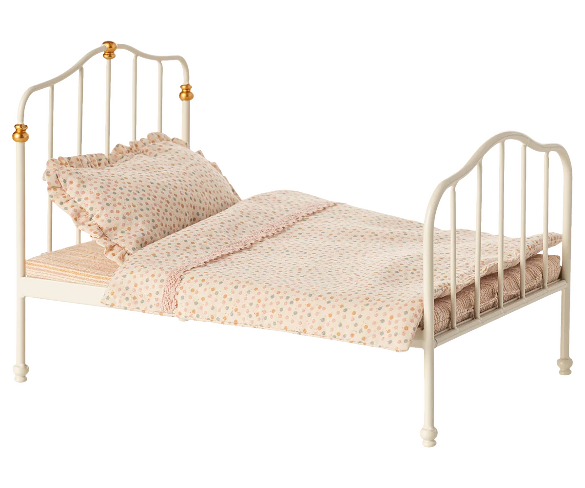 Vintage Bed, Mouse - Off-White